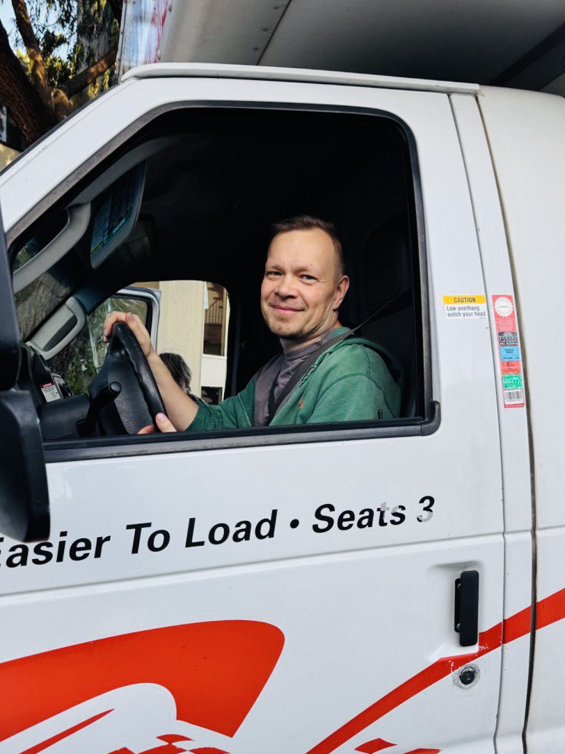 Owner of 650 Hauling